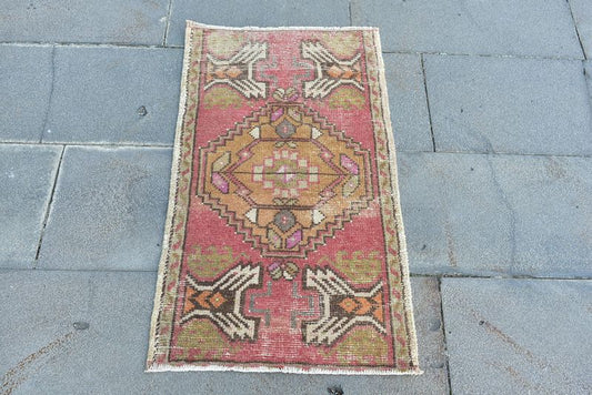 Vintage Turkish Mini Rug 1.6 x 2.8 ft