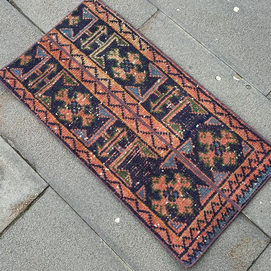 Vintage Turkish Mini Rug 1.3 x 2.5 ft