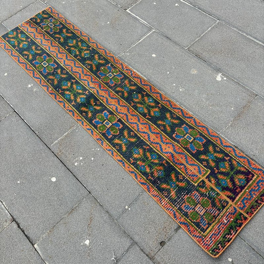 Vintage Turkish Runner Rug 1.3 x 5.4 ft