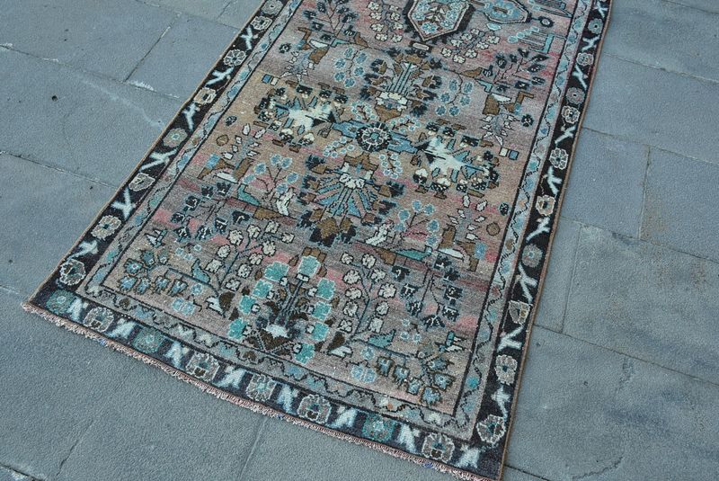 Vintage Turkish Runner Rug 3.1 x 9 ft