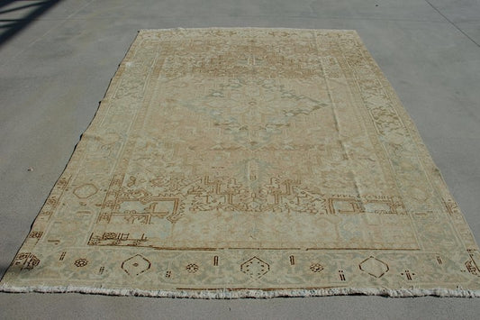 XL Vintage Turkish Accent Area Rug 6.2 x 9.5 ft