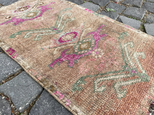 Vintage Turkish Mini Rug 1.4 x 2.5 ft