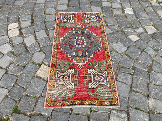 Vintage Turkish Mini Rug 1.6 x 3.2 ft