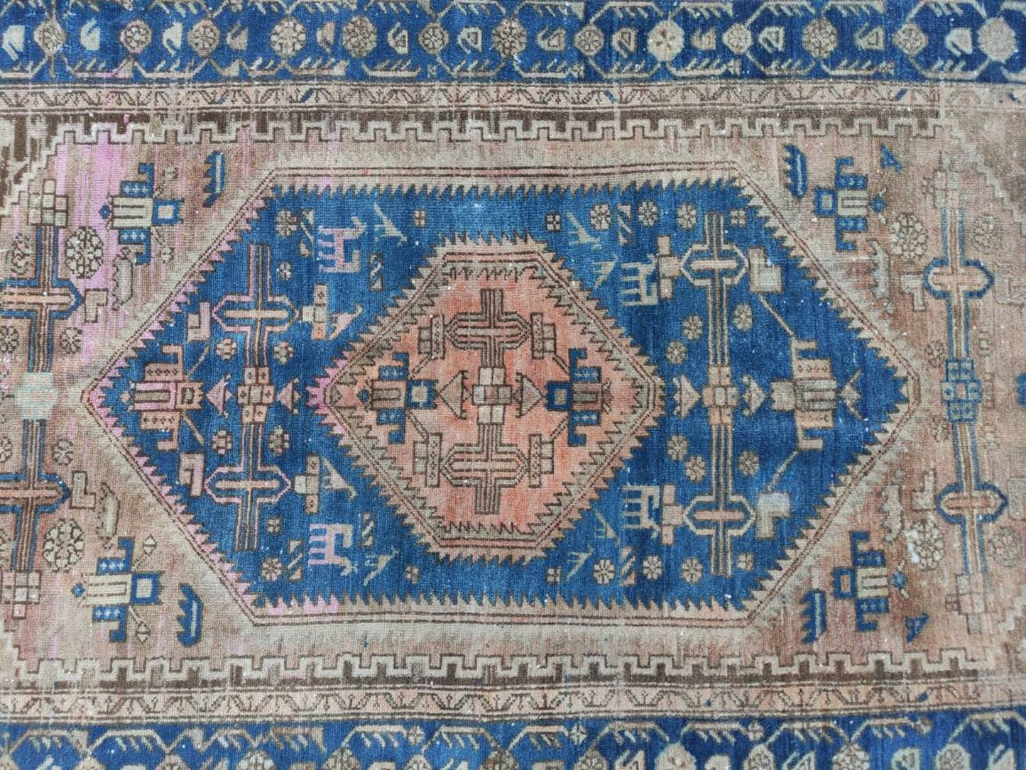 Vintage Persian Accent Area rug 3.7 x 5.1 ft