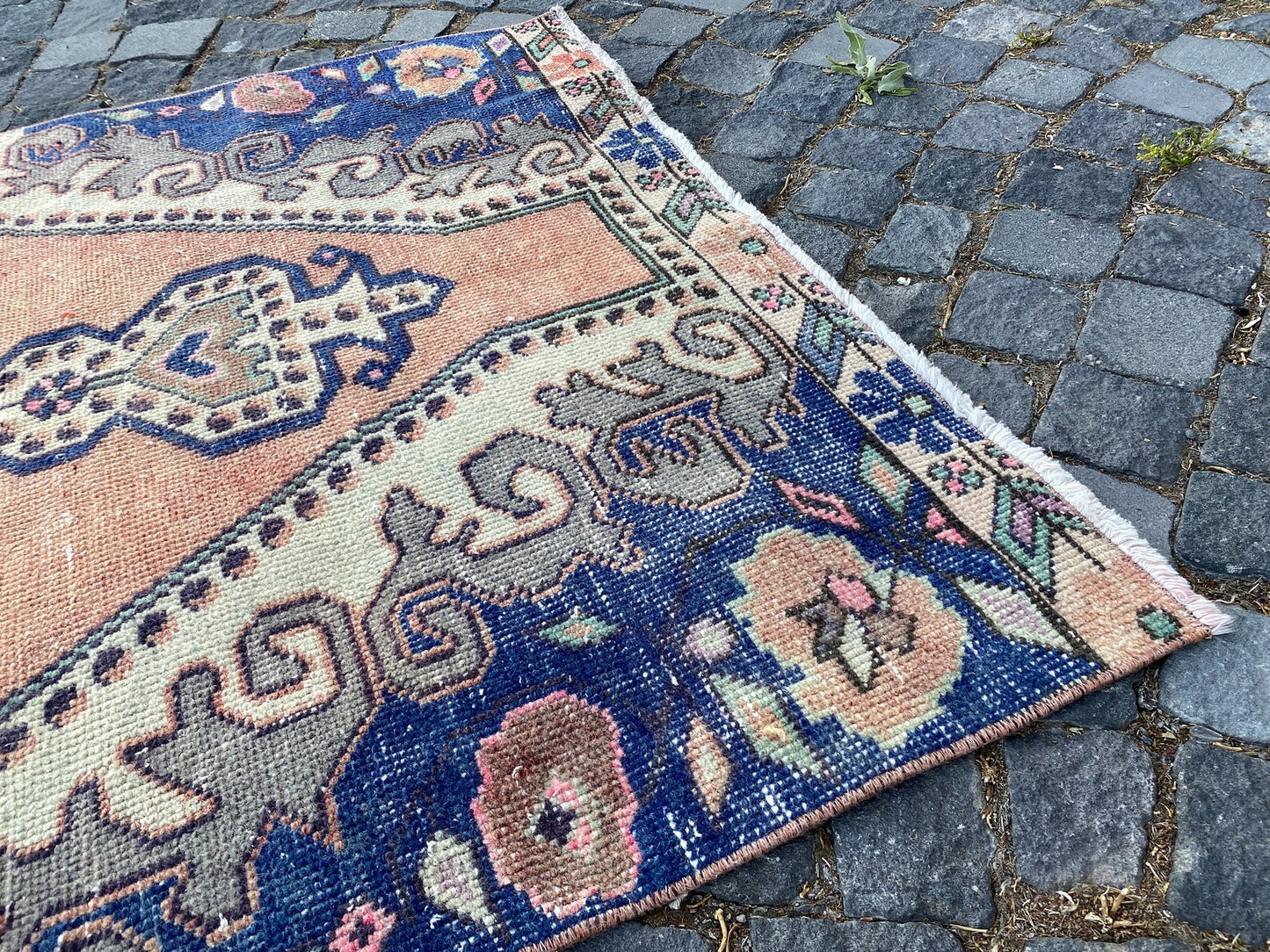 Vintage Turkish Accent Area rug 3.7 x 7.3 ft