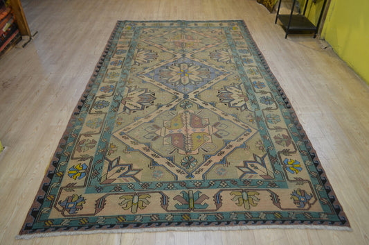 XL Vintage Soumak Accent Area Rug 5.7 x 10 ft