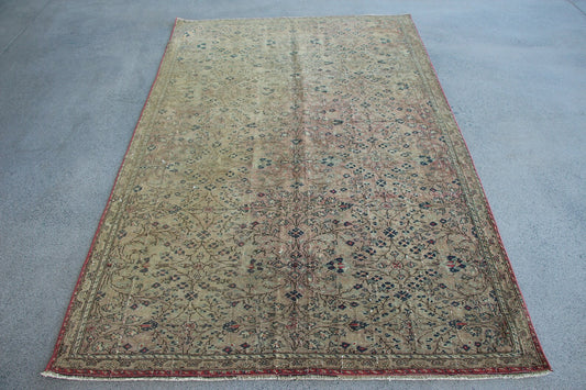 XL Vintage Turkish Accent Area Rug 4.8 x 7.8 ft