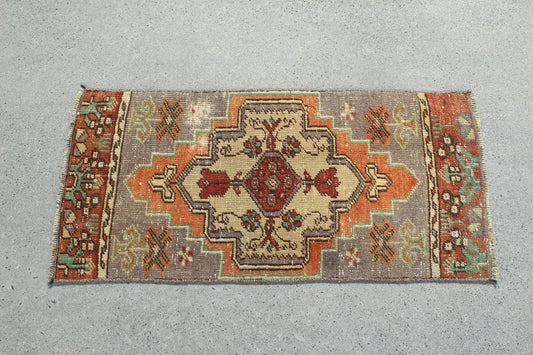 Vintage Turkish Mini Rug 1.3 x 2.6 ft