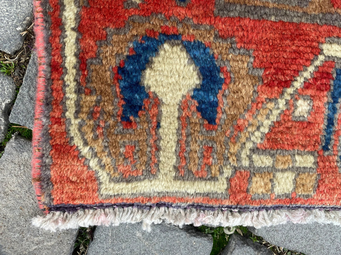 Vintage Turkish Accent Area rug 3.6 x 4.7 ft