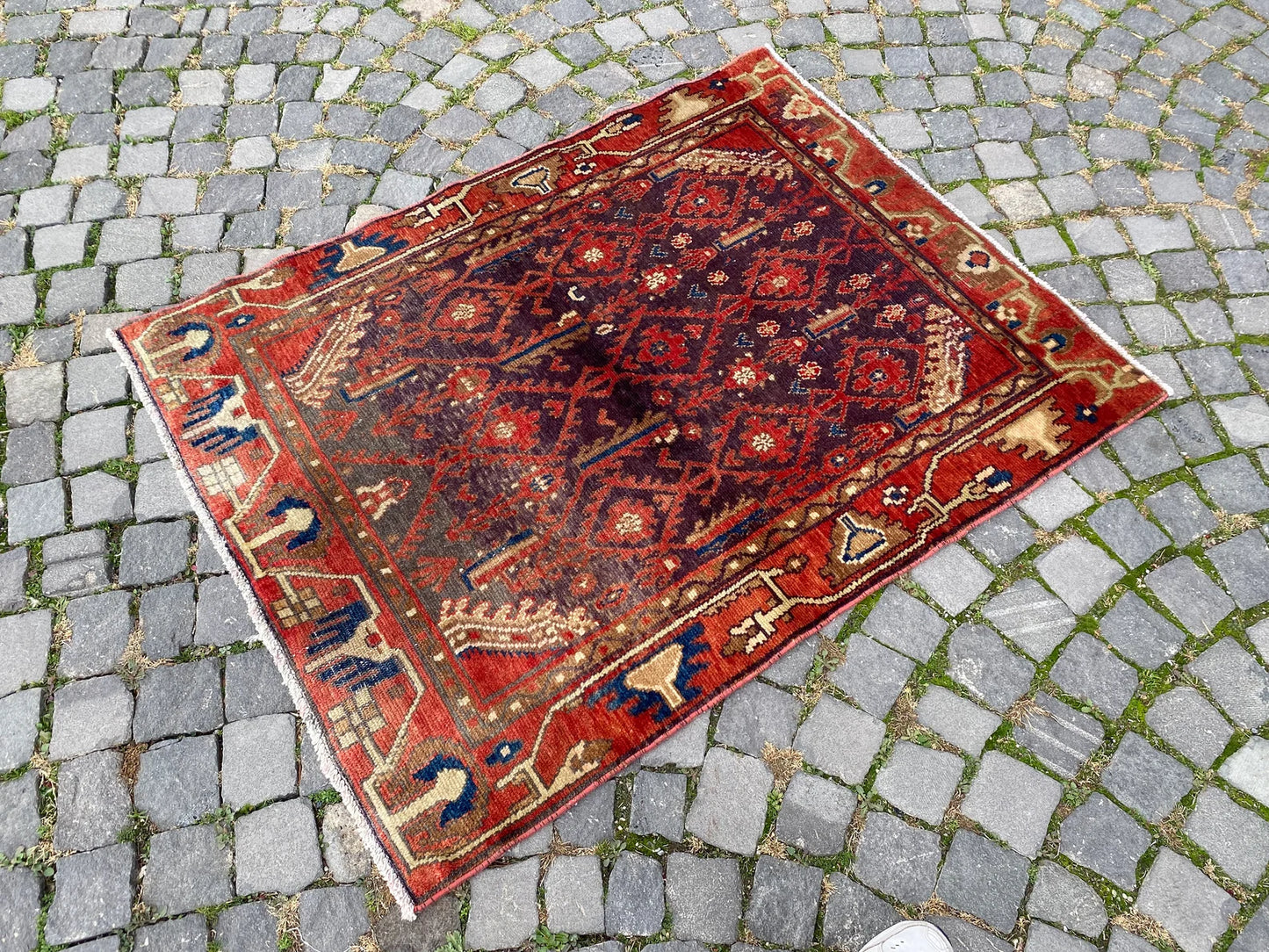 Vintage Turkish Accent Area rug 3.6 x 4.7 ft