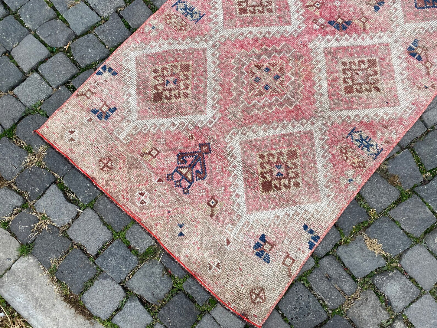 Vintage Turkish Runner Rug 2.8 x 9.4 ft