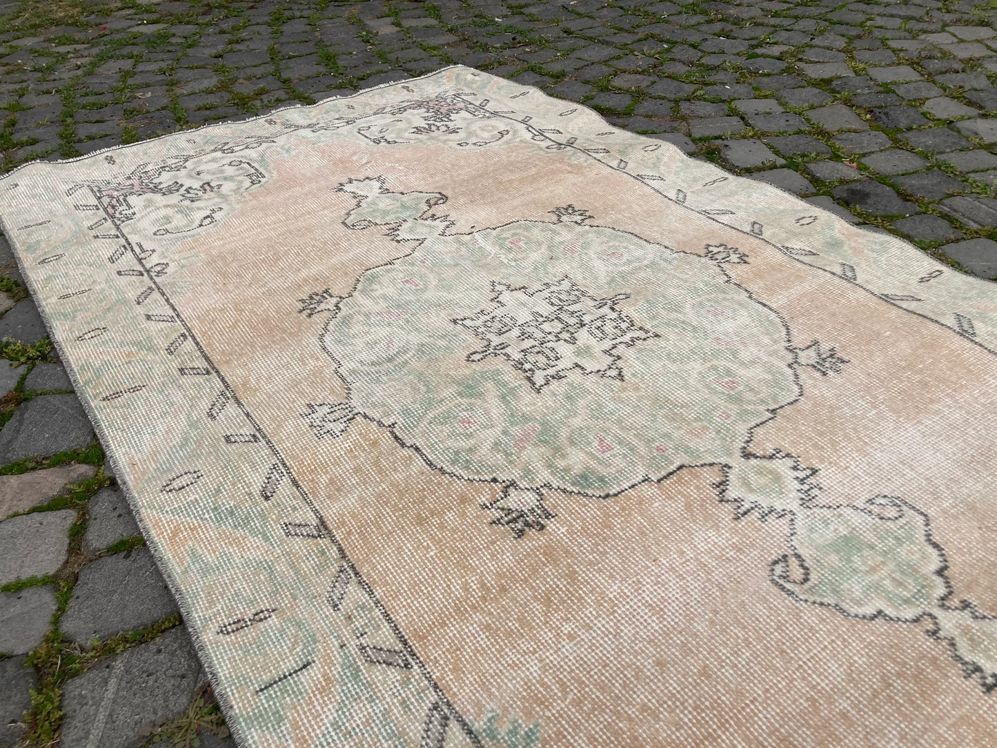 Vintage Turkish Accent Area rug 3.3 x 6.6 ft