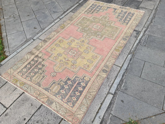 Vintage Turkish Accent Area rug 4.2 x 8.3 ft