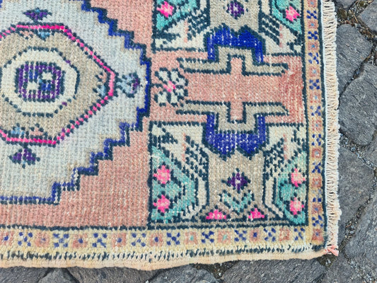 Vintage Turkish Mini Rug 1.6 x 3 ft