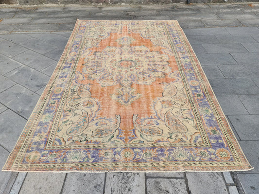 XL Vintage Turkish Accent Area Rug 6.4 x 10.2 ft