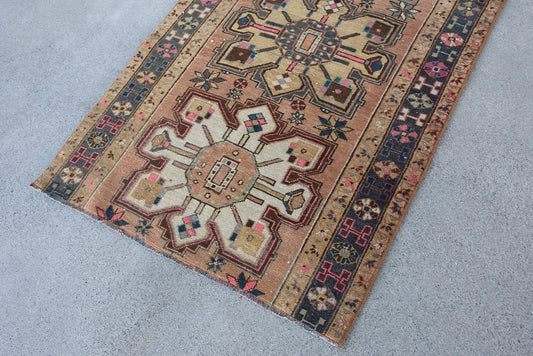 Vintage Turkish Accent Area rug 3.3 x 5 ft