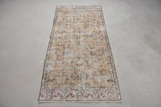 Vintage Turkish Accent Area rug 2.7 x 6.1 ft