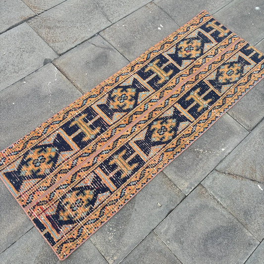 Vintage Turkish Runner Rug 1.6 x 4.4 ft