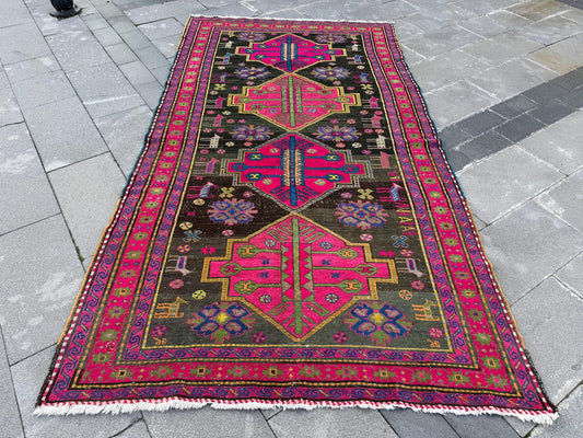 XL Vintage Turkish Accent Area Rug 5.5 x 9.5 ft
