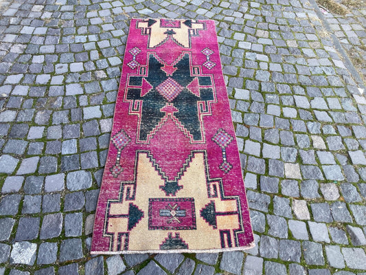 Vintage Turkish Runner Rug 2.5 x 6.5 ft