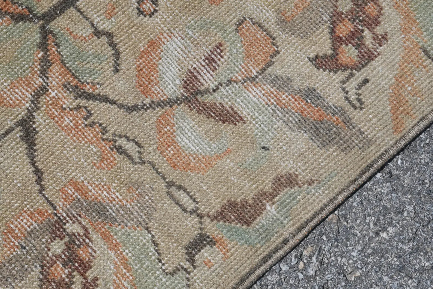 Vintage Turkish Accent Area rug 4.4 x 7.1 ft