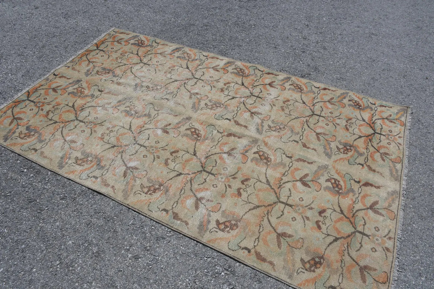 Vintage Turkish Accent Area rug 4.4 x 7.1 ft