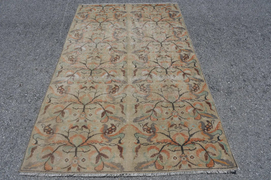 Vintage Turkish Accent Area rug 4.4 x 7.1 ft