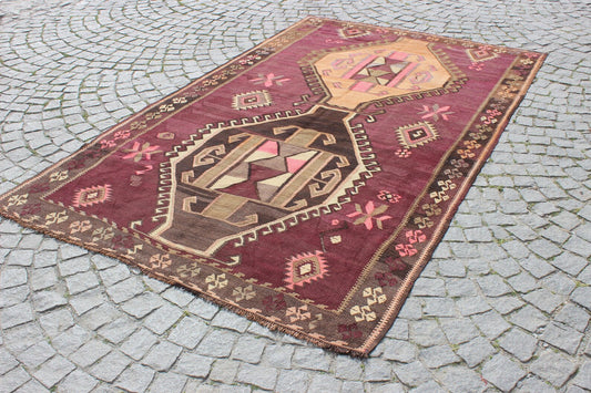 XL Vintage Caucasian Accent Area Rug 5.4 x 8.7 ft