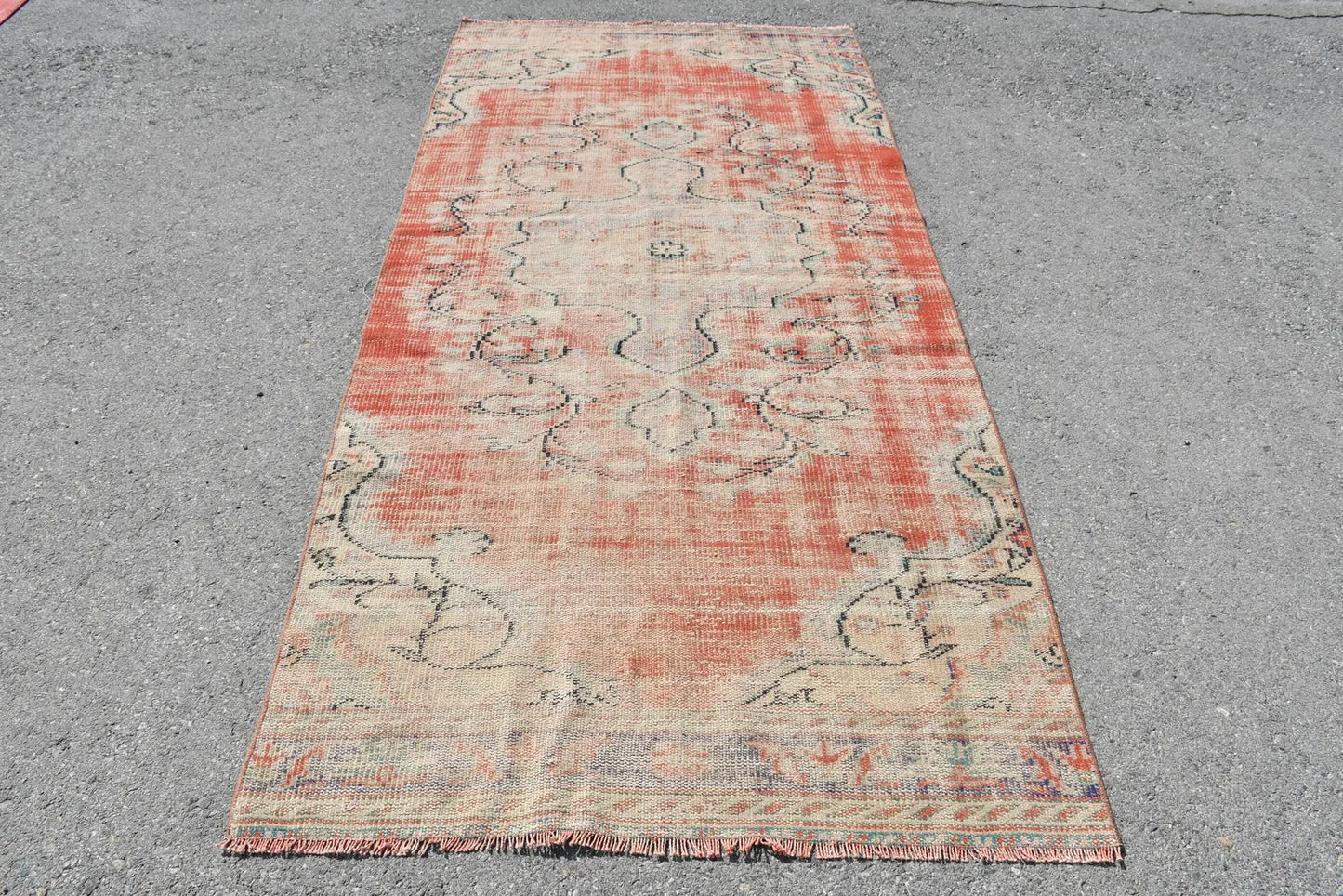 Vintage Turkish Accent Area rug 4 x 8.8 ft