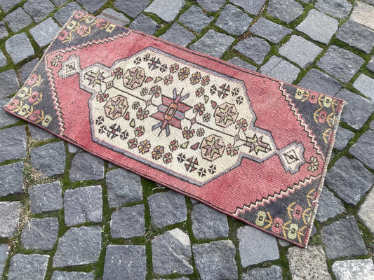 Vintage Turkish Mini Rug 1.4 x 2.9 ft