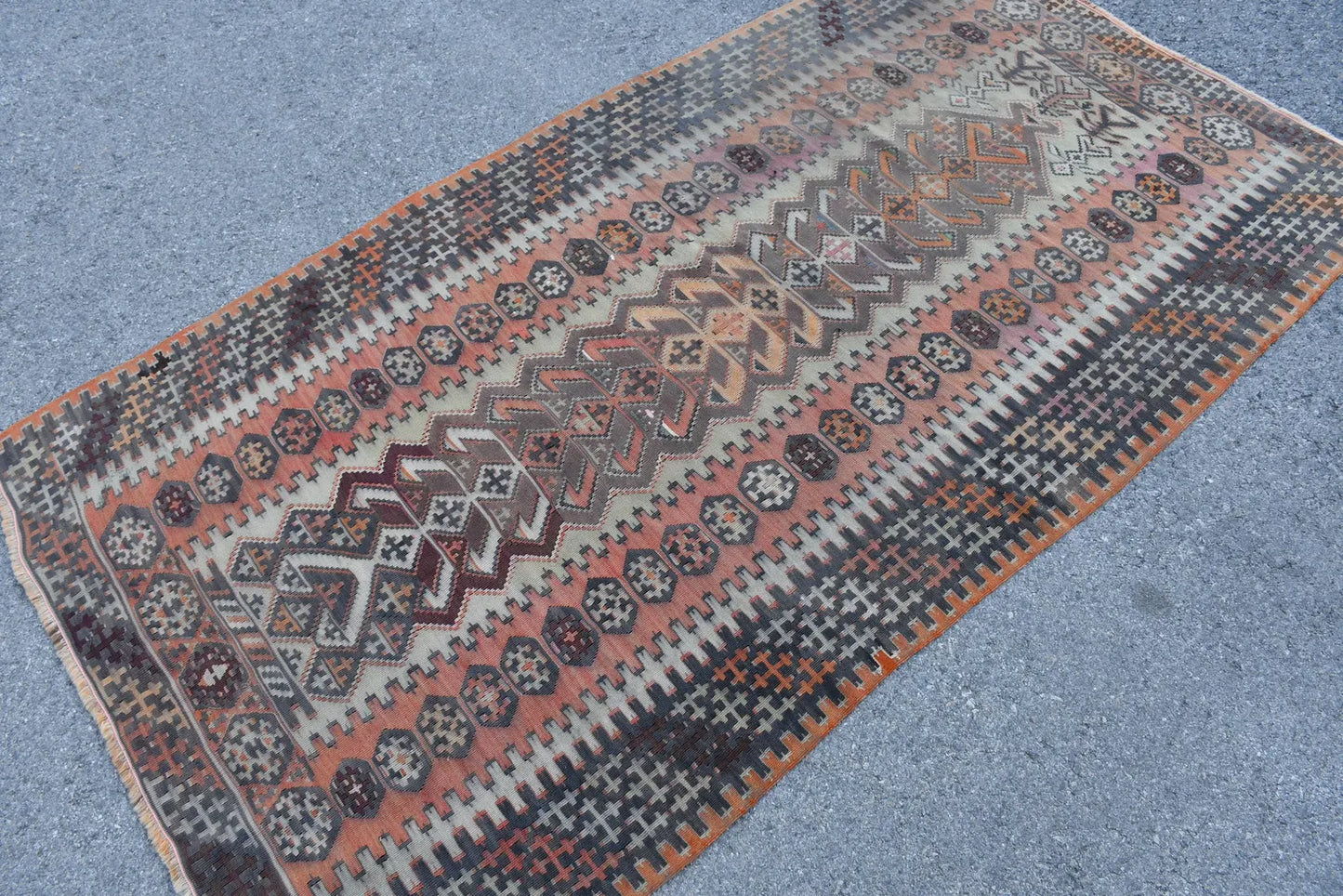 Vintage Turkish Accent Area rug 3.9 x 7.1 ft